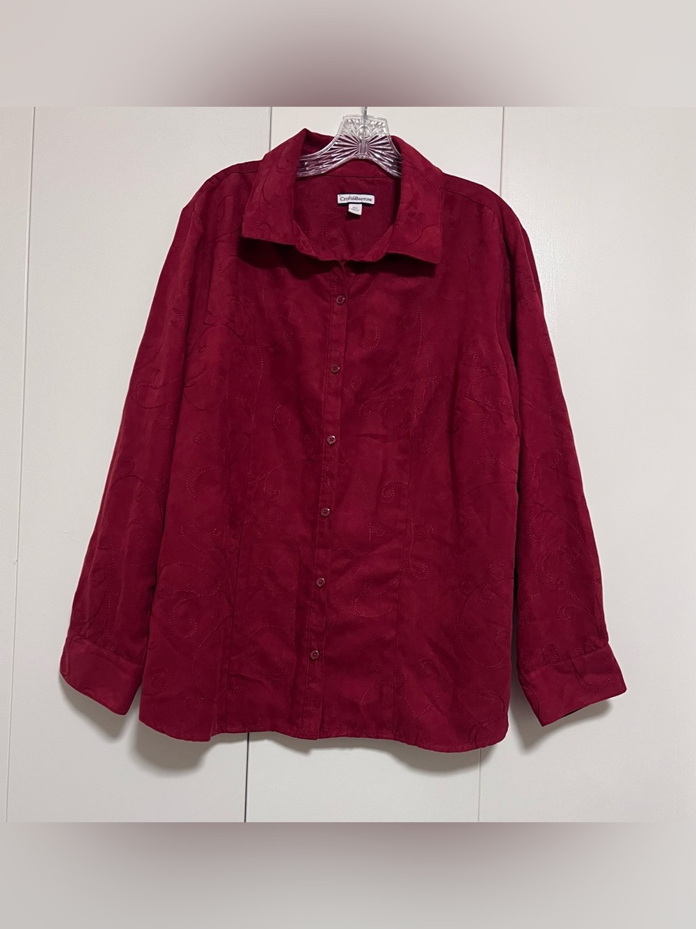 Croft & Barrow Women’s XL Red Faux Suede Embroidered Button Up Long Sleeve Shirt